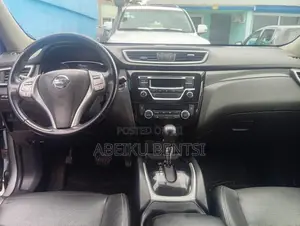 Nissan X-Trail 2.5 Petrol AWD 2018 Silver