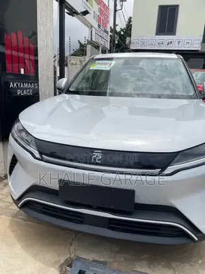 New BYD Yuan Up 45 kWh FWD 2024 Off white