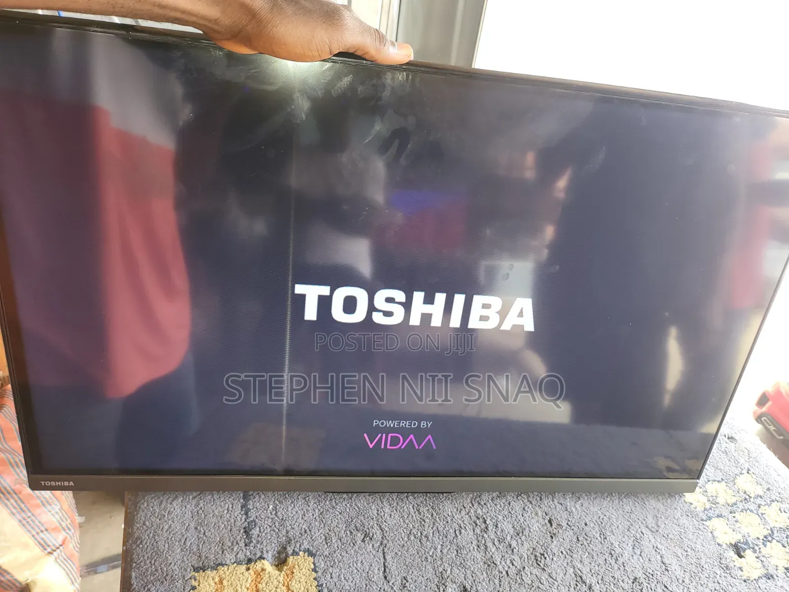 Toshiba 32 Inches Smart