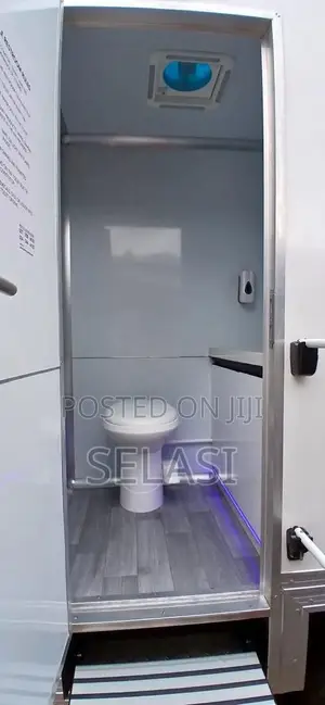 Premium Mobile Washrooms