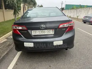 Toyota Camry LE 4dr Sedan (2.5L 4cyl 6A) 2013 Gray