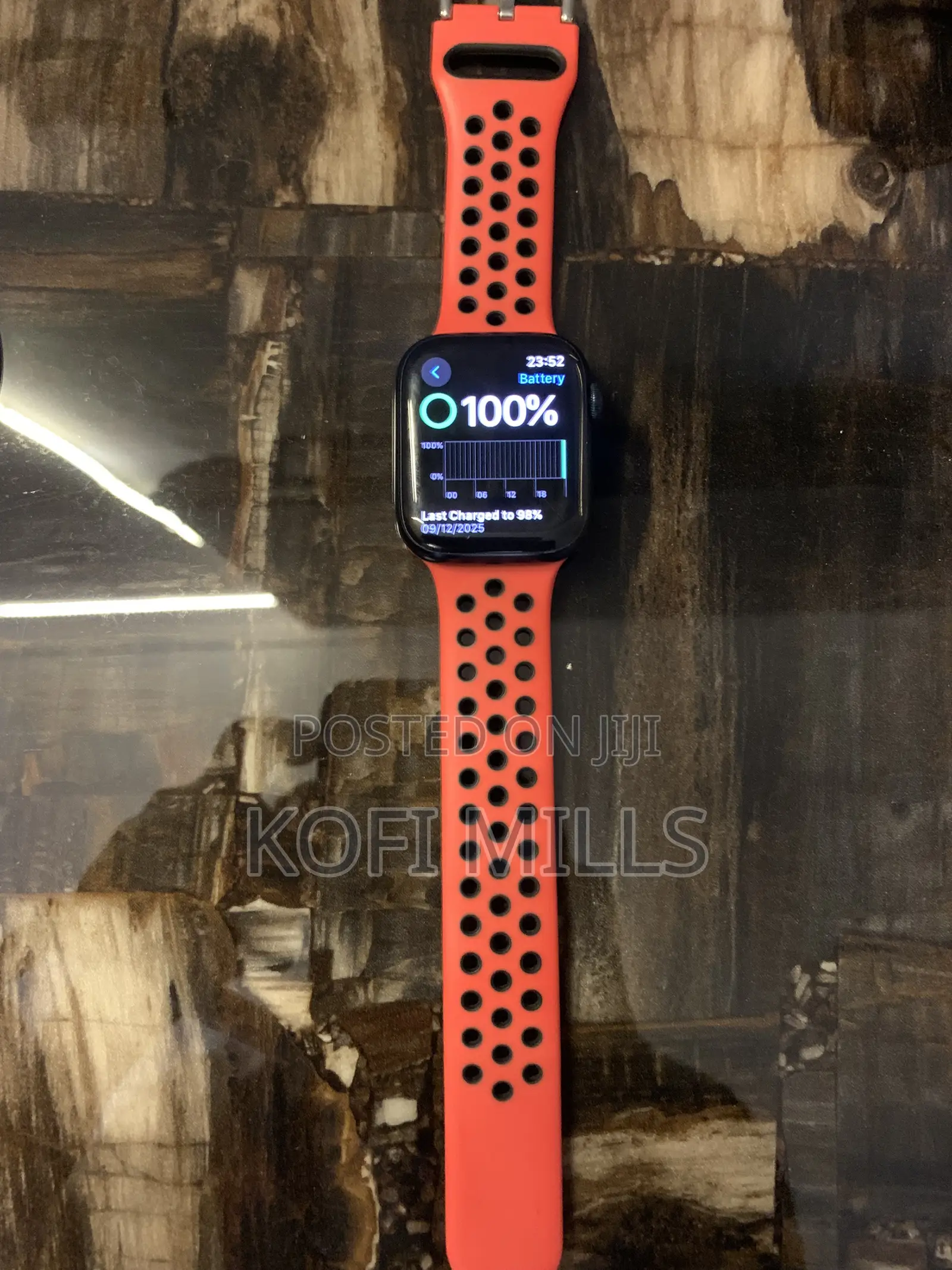 Clean Apple Series 8 45mm GPS Lte