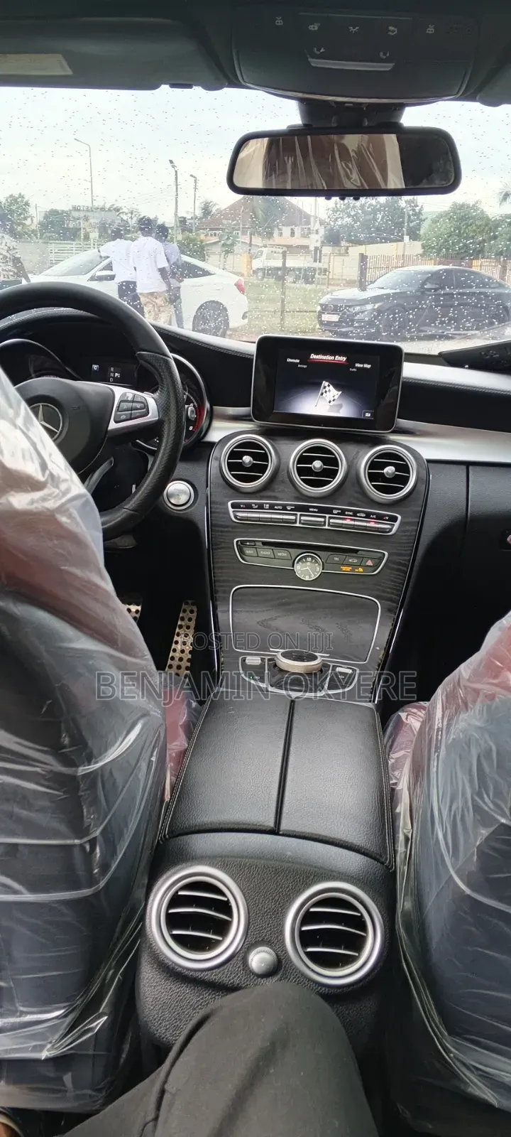 Mercedes-Benz C300 2017 White