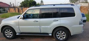 Mitsubishi Pajero 2018 White