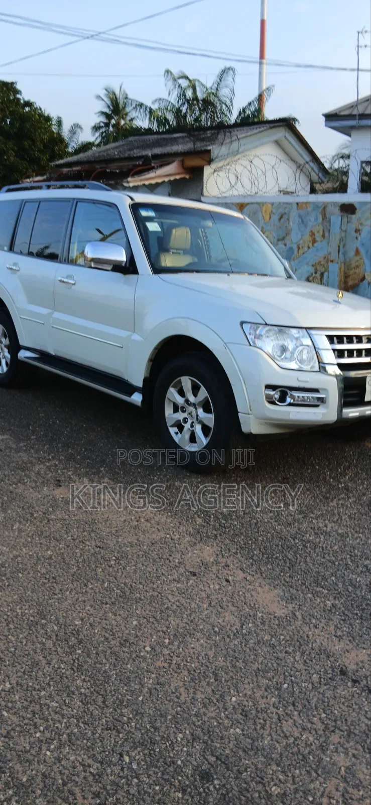 Mitsubishi Pajero 2018 White