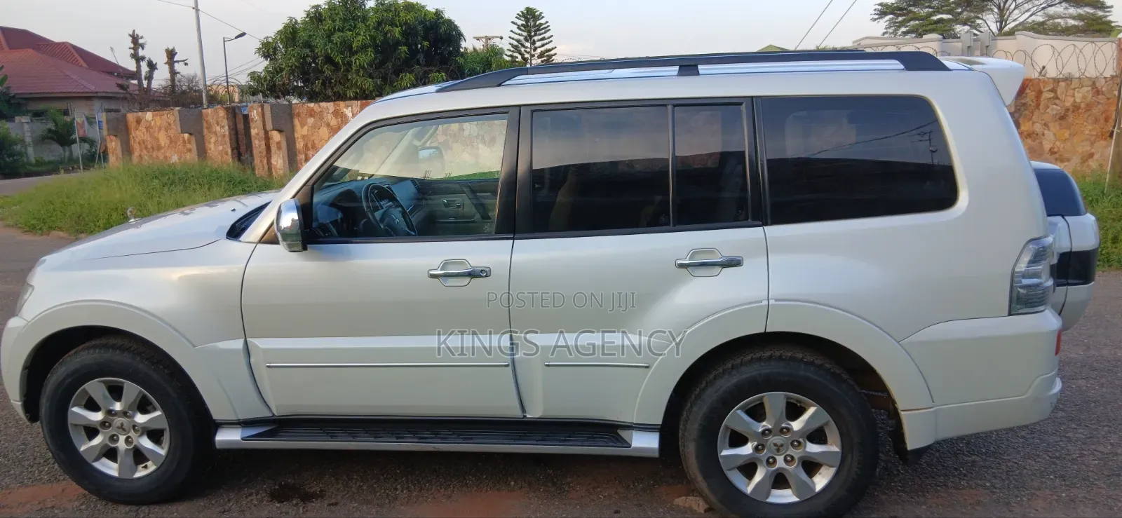 Mitsubishi Pajero 2018 White