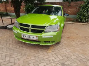 Dodge Avenger 2010 Green