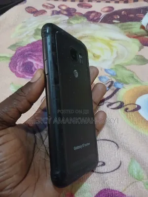 Samsung Galaxy S7 active 32 GB Black