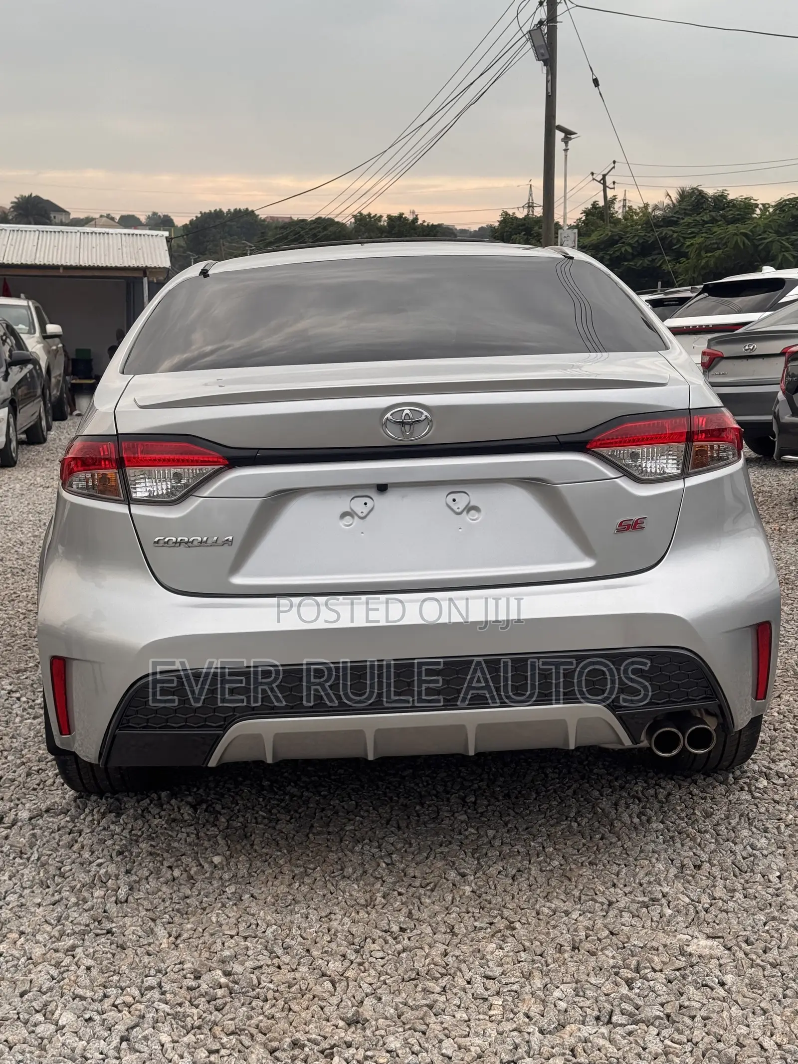Toyota Corolla SE 2020 Silver