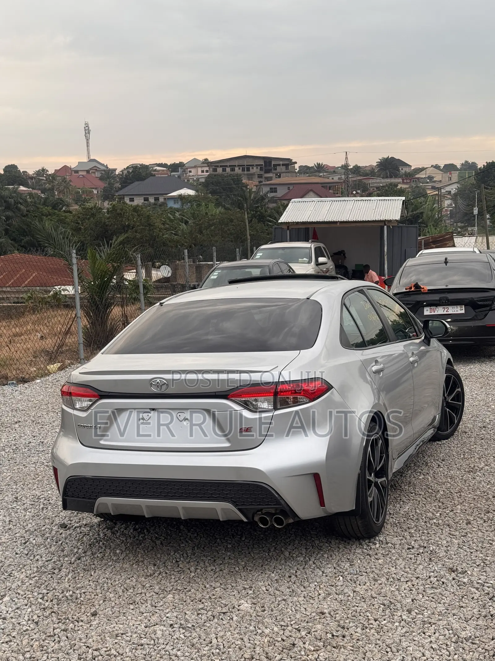 Toyota Corolla SE 2020 Silver