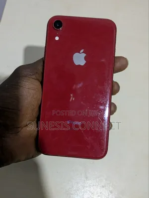 Apple iPhone XR 64 GB Red