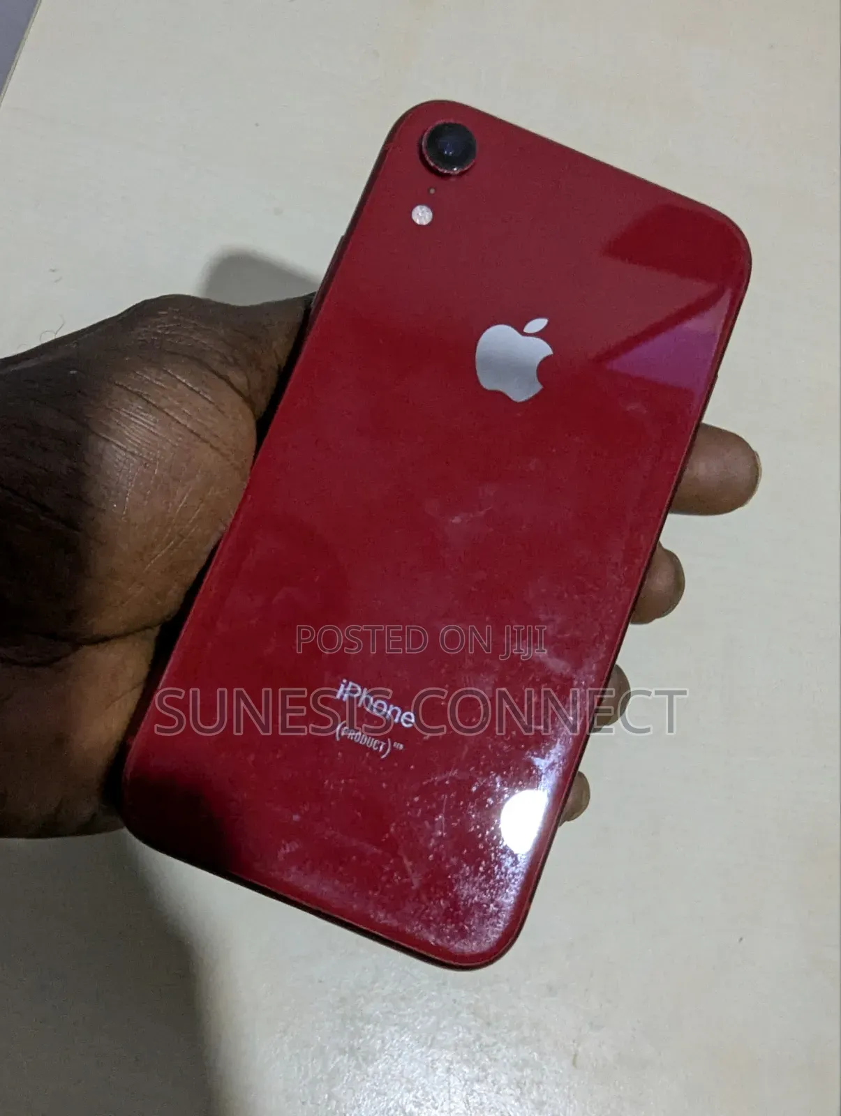 Apple iPhone XR 64 GB Red