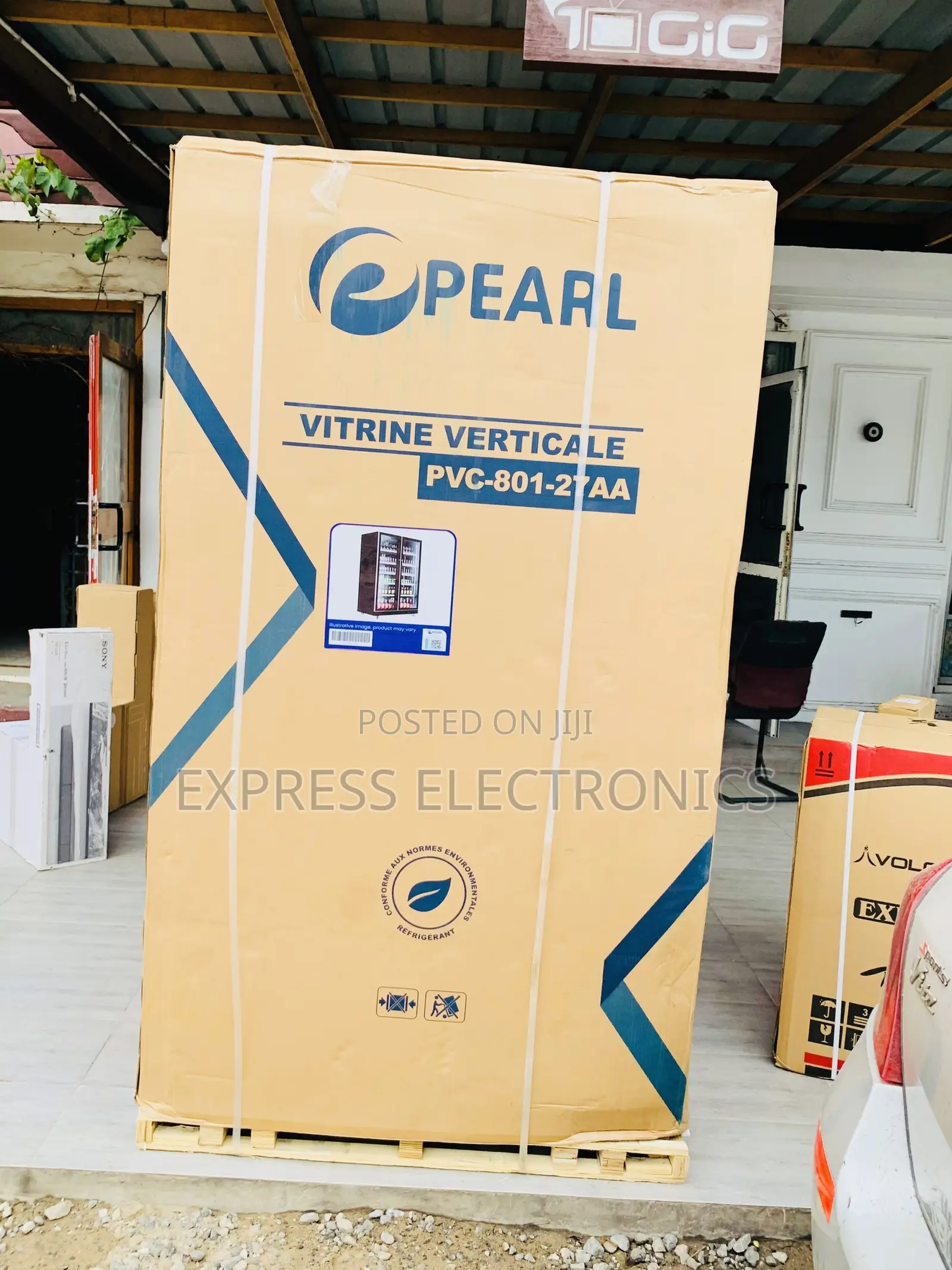 Lovely New Pearl PVC-801-27AA 690L Double-Door Glass Display Fridge