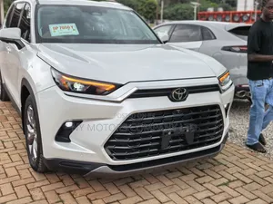 Toyota Grand Highlander 2025 White