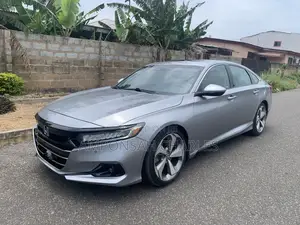 Honda Accord EX-L (2.0L 4cyl Turbo 10A) 2019 Silver