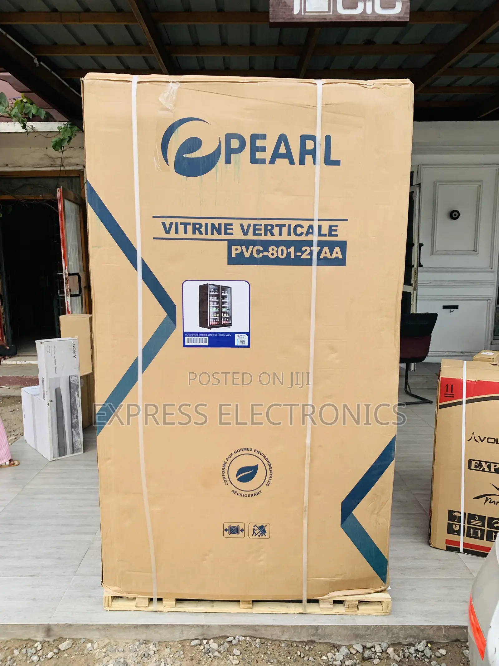 Ultra High Pearl PVC-801-27AA 690L Double-Door Glass Display Fridge