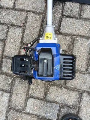 Gasoline Grass Trimmer