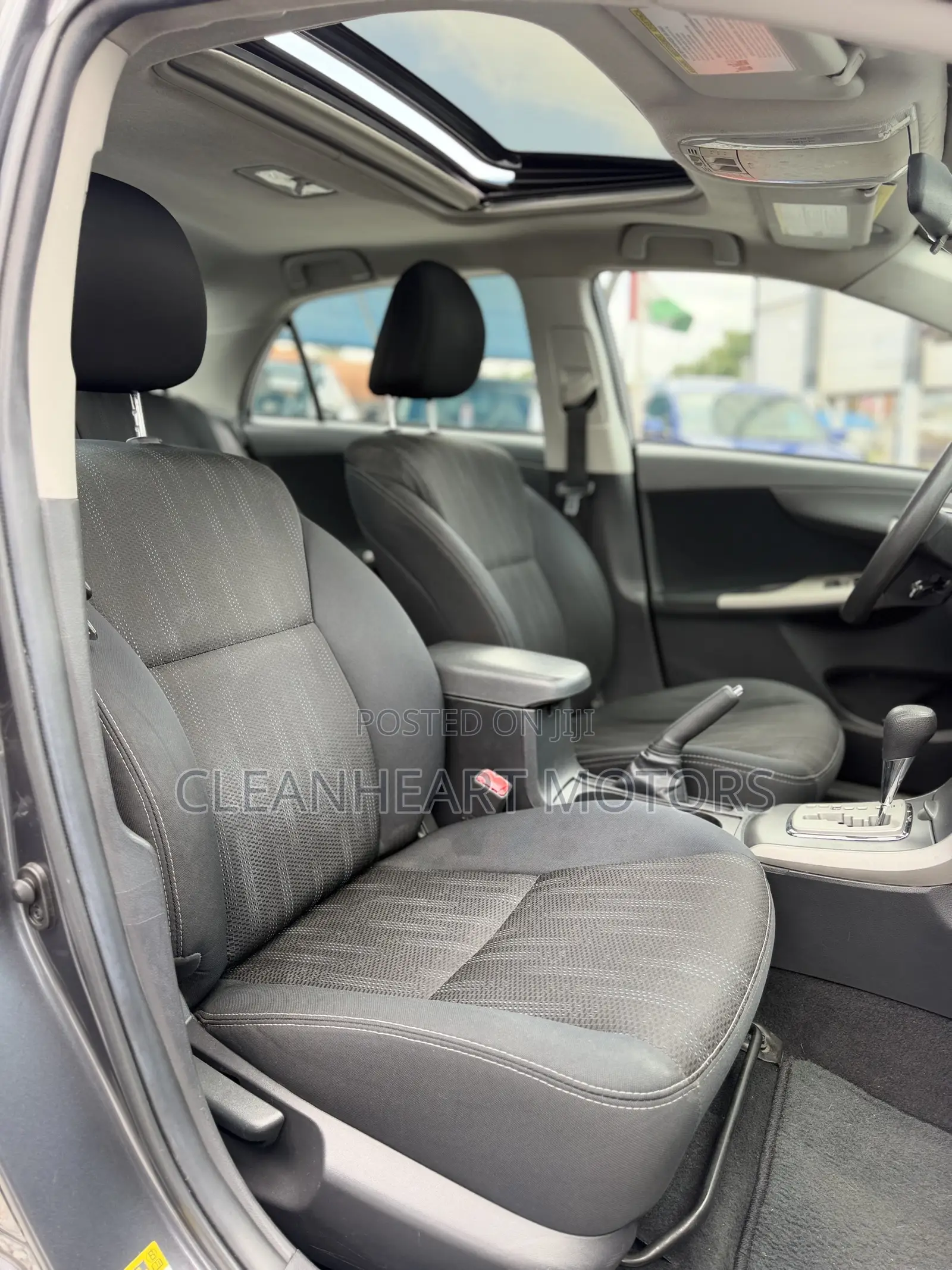 Toyota Corolla S 5-Speed 2013 Gray