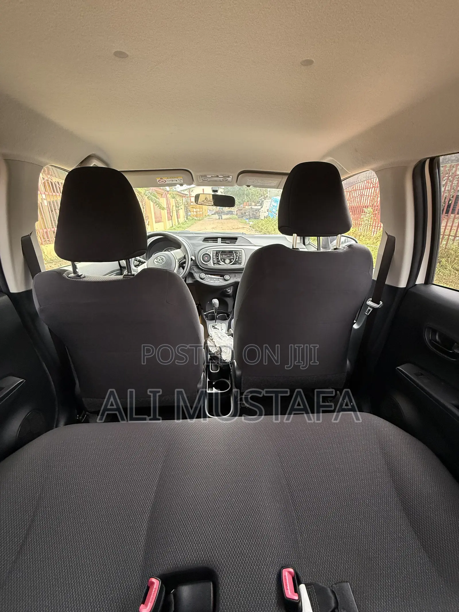 Toyota Vitz 2013 White