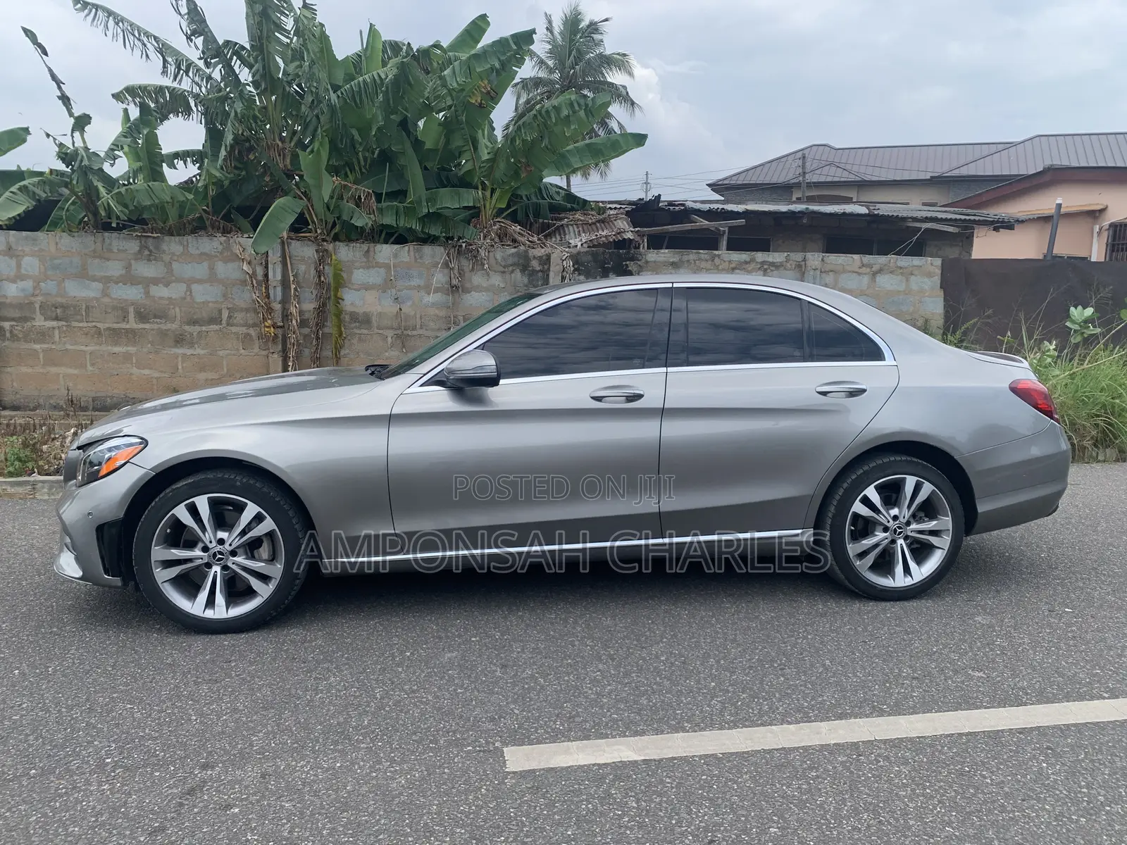 Mercedes-Benz C300 2020 Brown