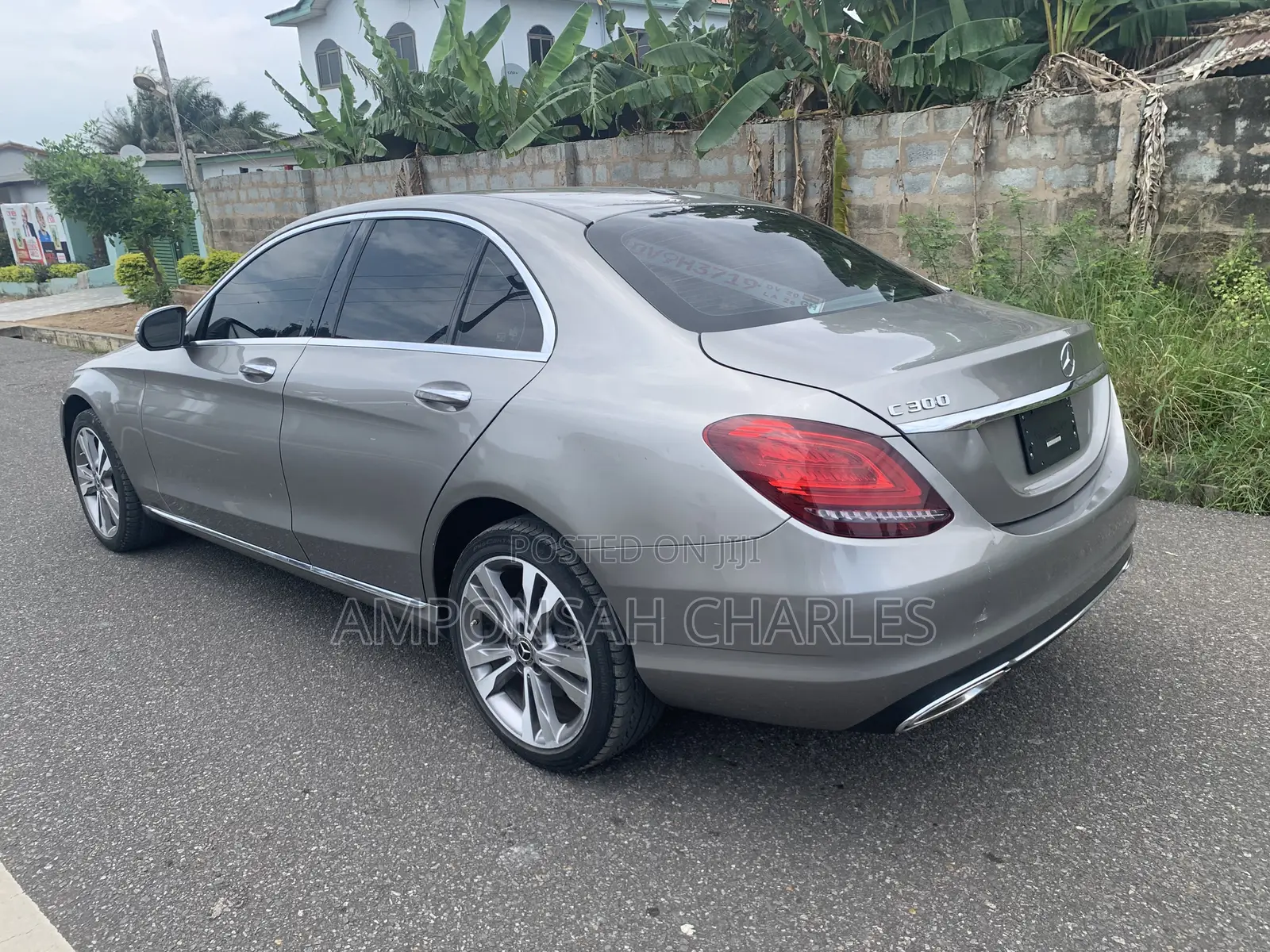 Mercedes-Benz C300 2020 Brown