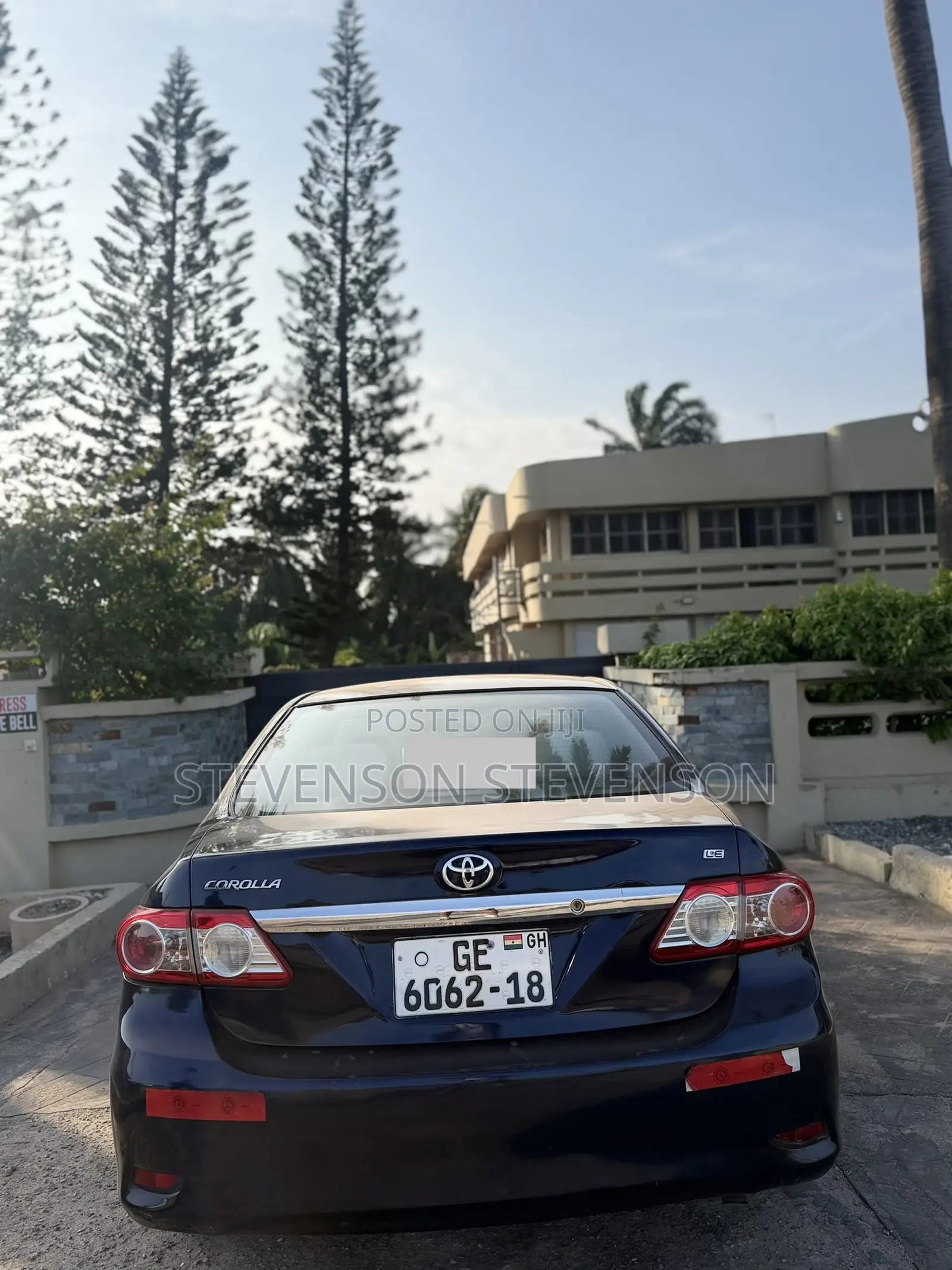 Toyota Corolla L 4-Speed Automatic 2013 Blue