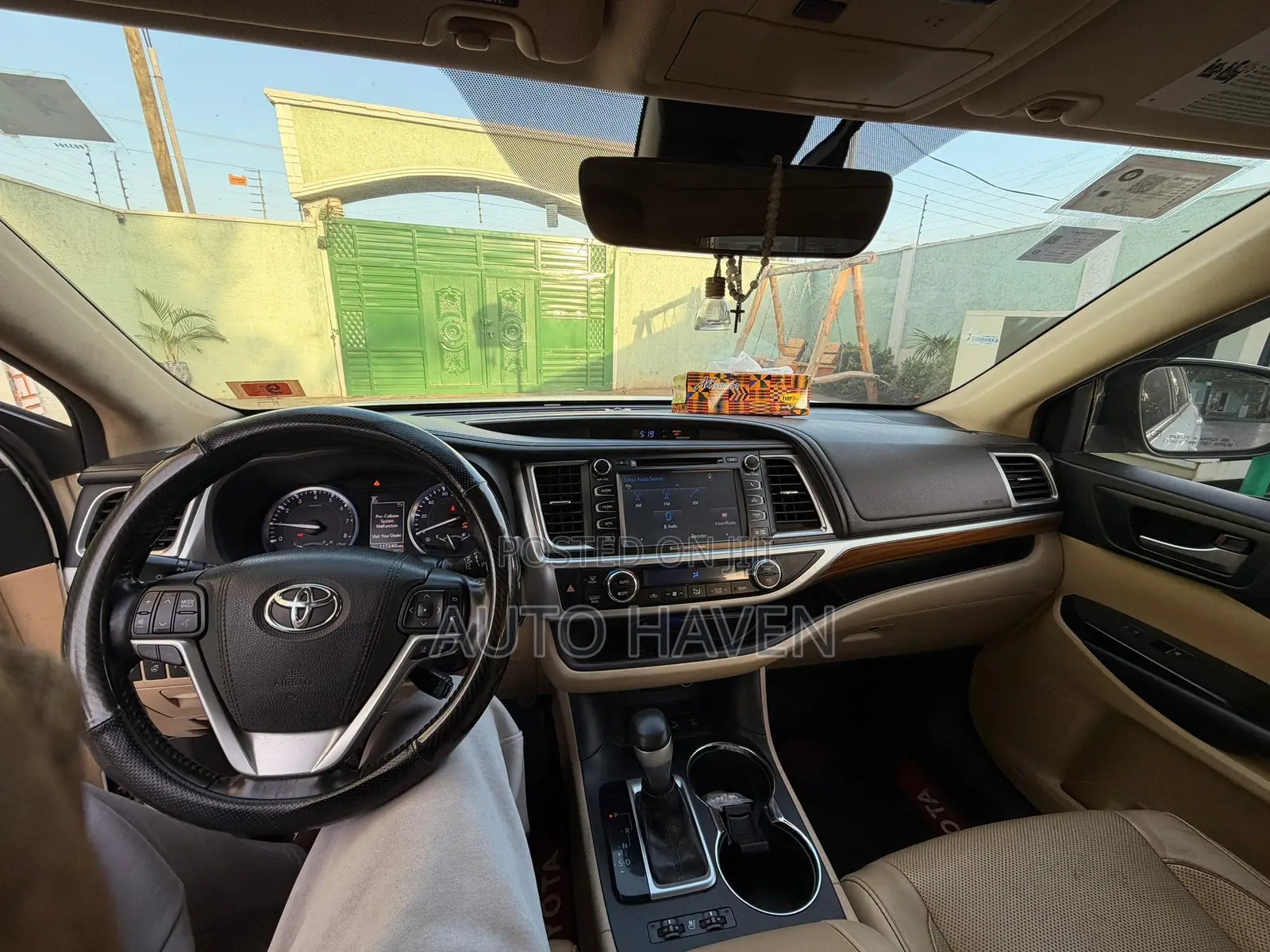 Toyota Highlander Limited Platinum 4x2 V6 (3.5L 6cyl 8A) 2017 White