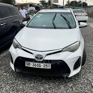 Toyota Corolla 2016 White