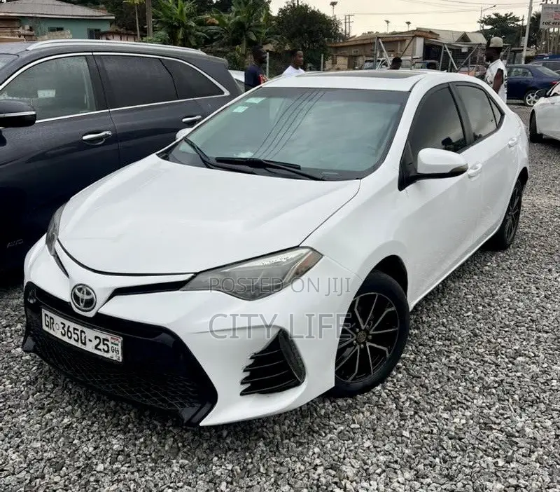 Toyota Corolla 2016 White