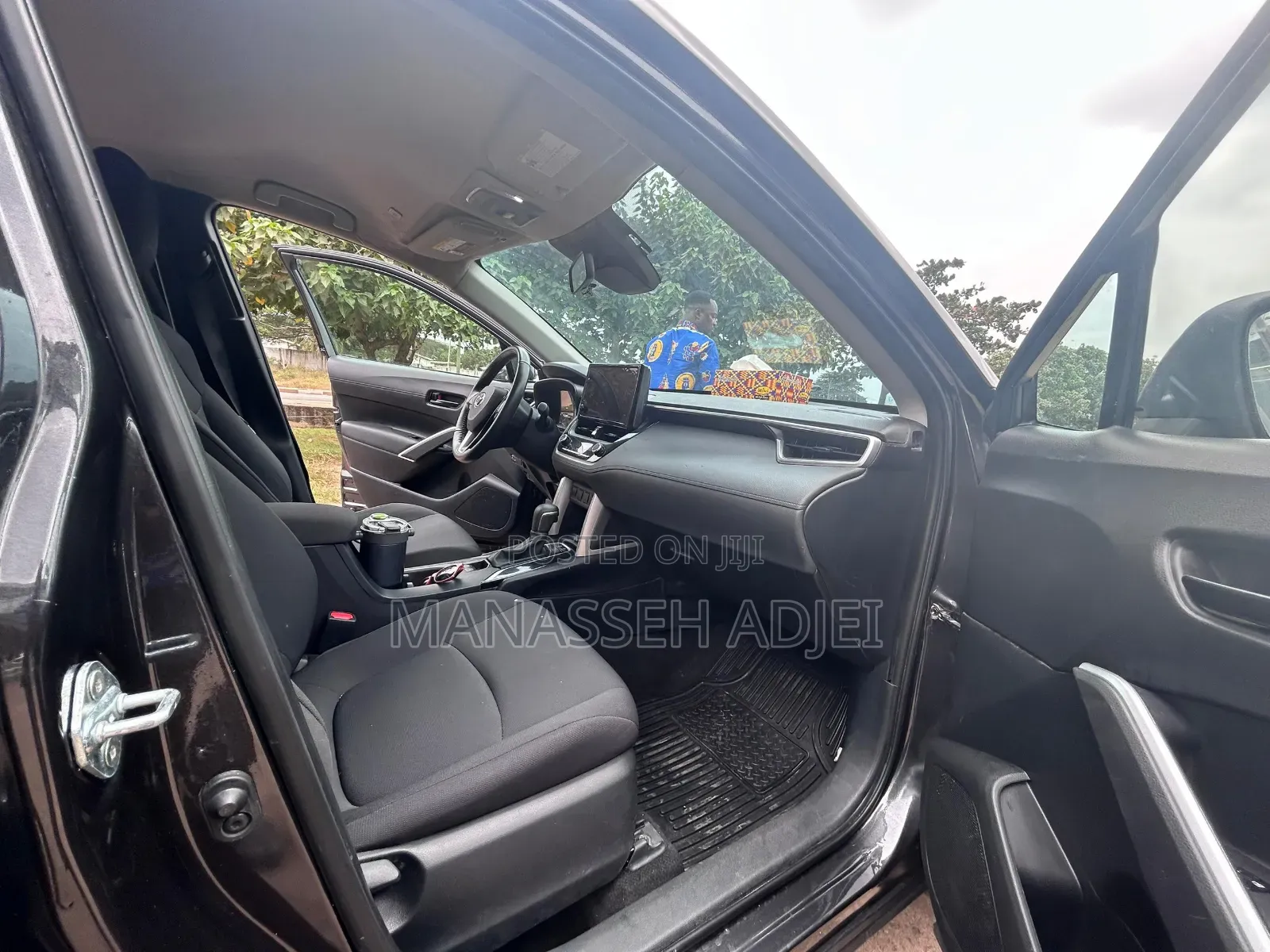 Toyota Corolla Cross 2024 Gray