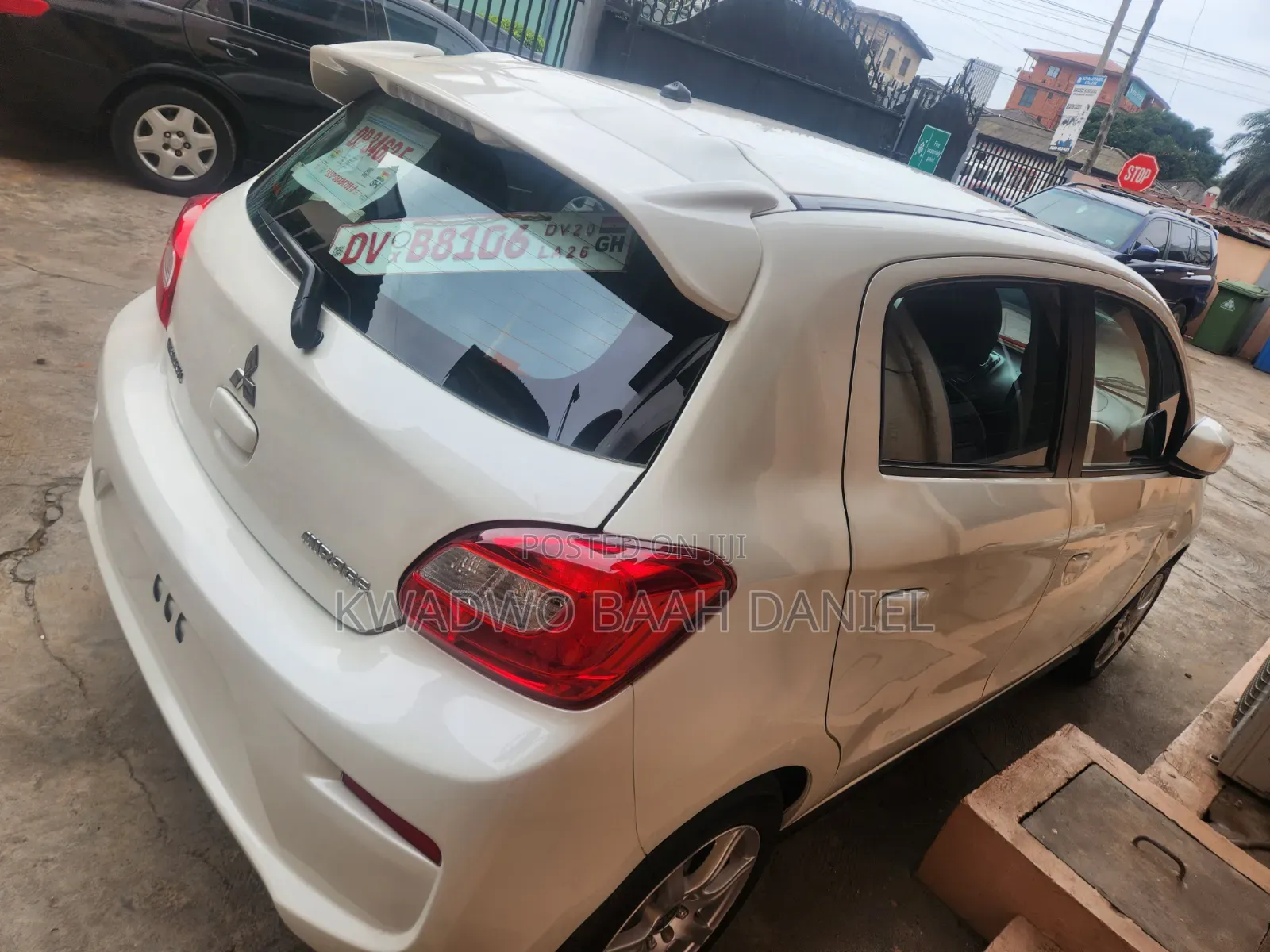 Mitsubishi Mirage ES 2017 Pearl