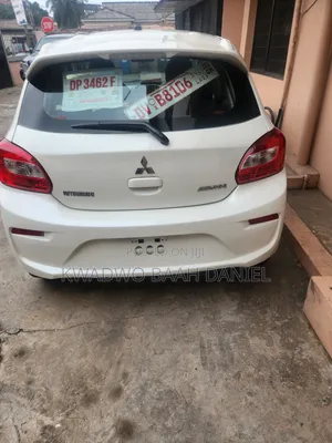 Mitsubishi Mirage ES 2017 Pearl