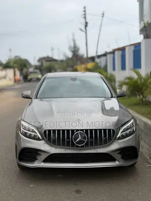 Mercedes-Benz C300 2020 Silver