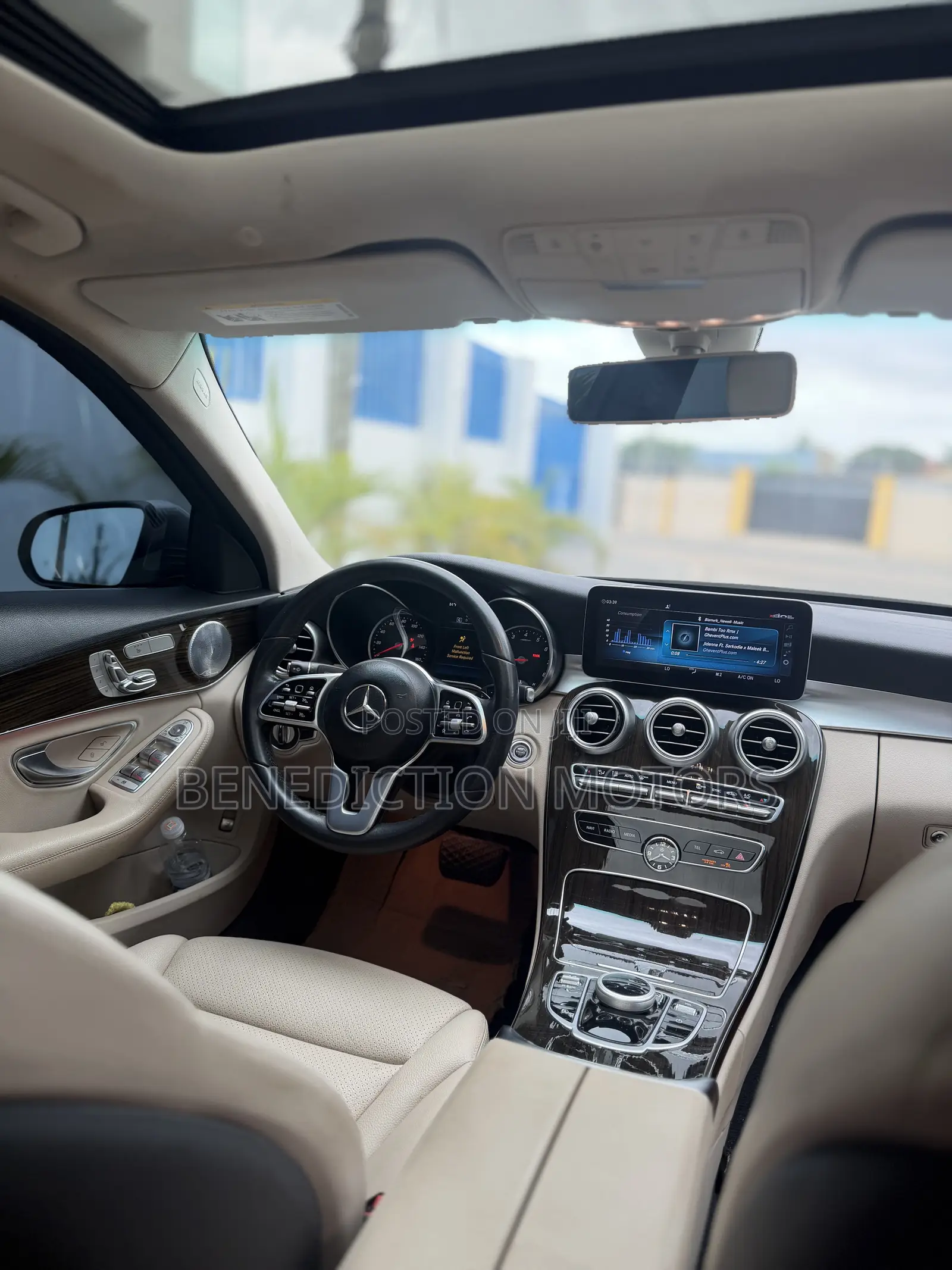 Mercedes-Benz C300 2020 Silver