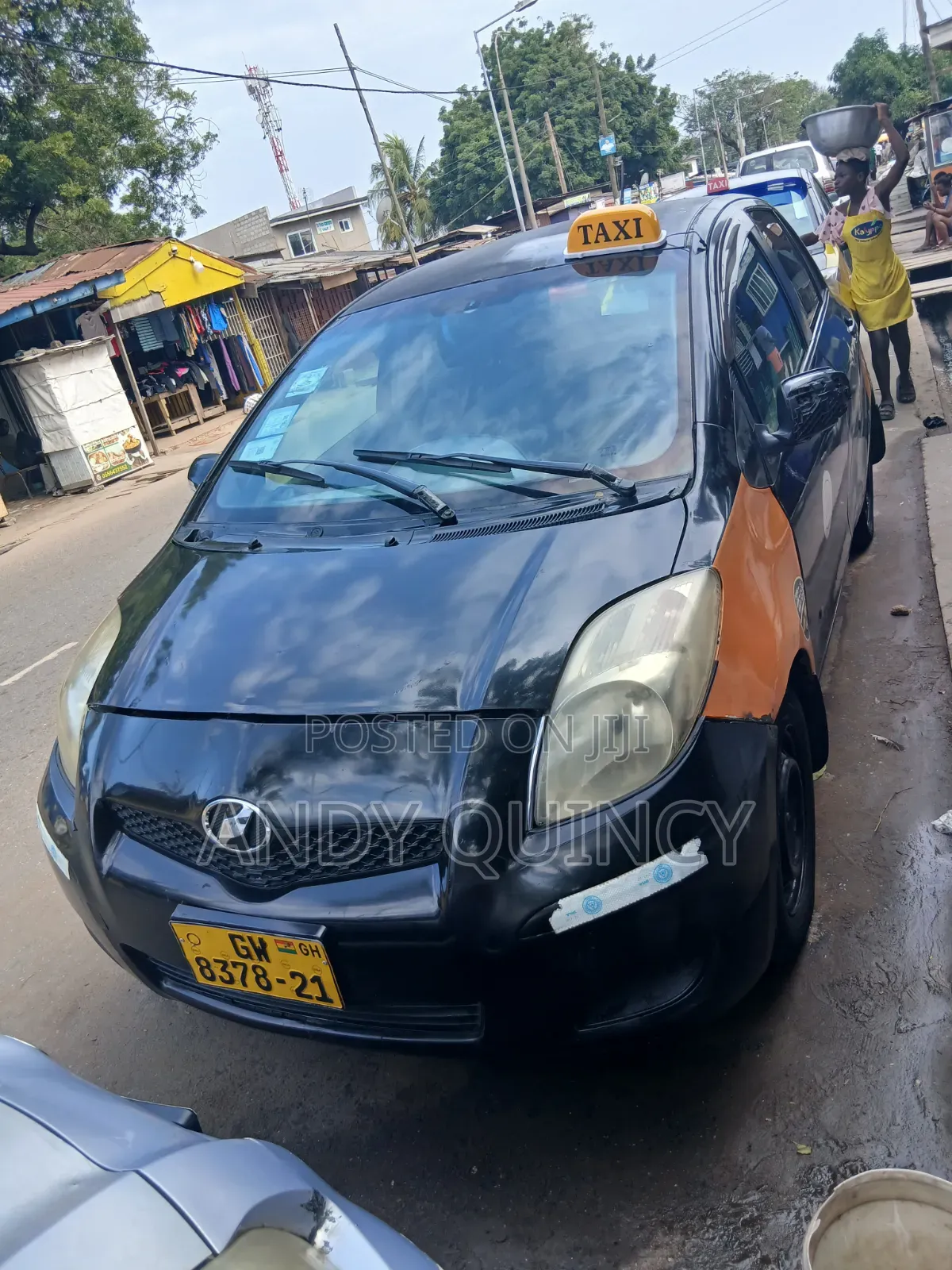 Toyota Vitz 2012 Black