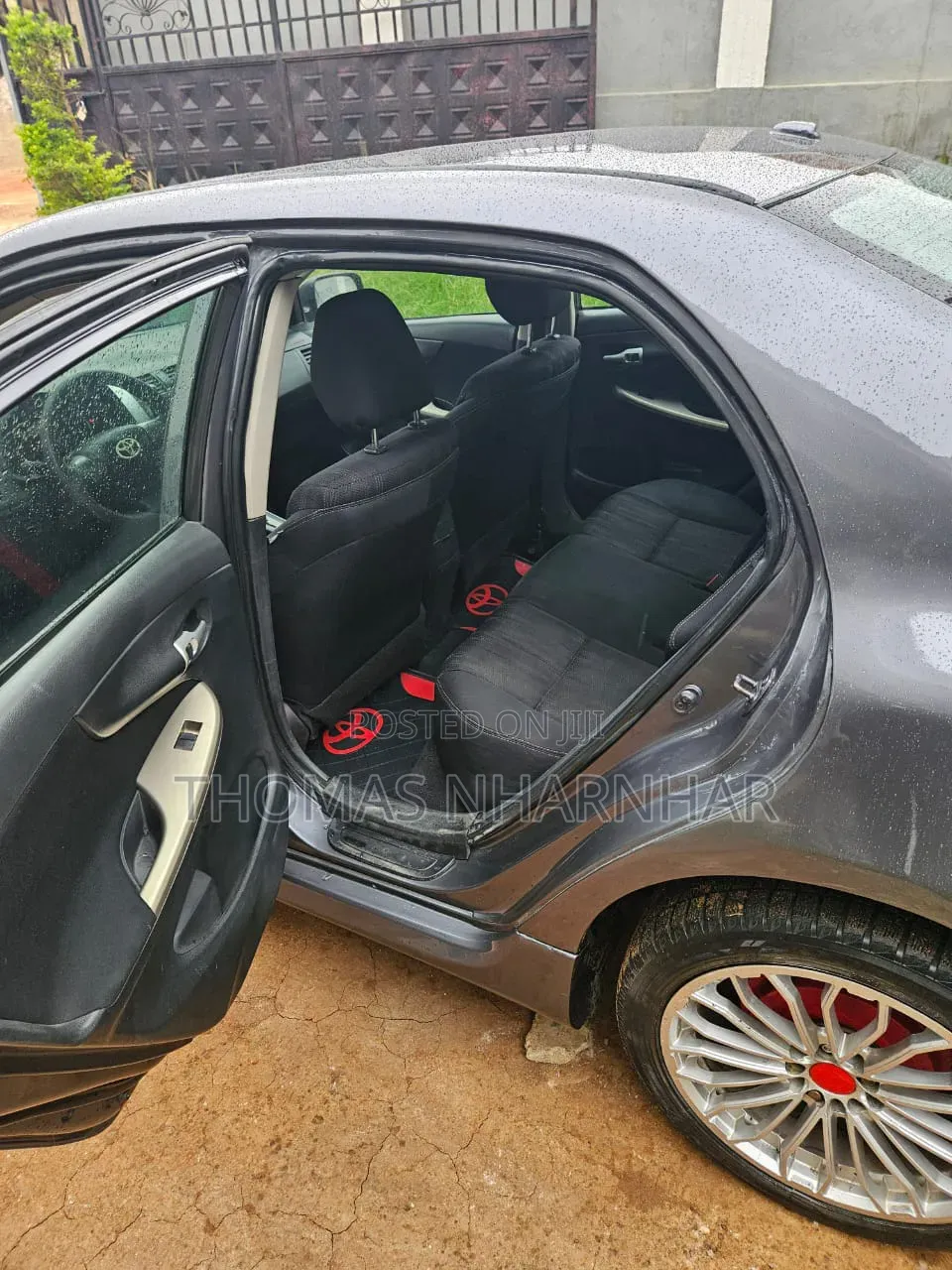 Toyota Corolla 2012 Gray