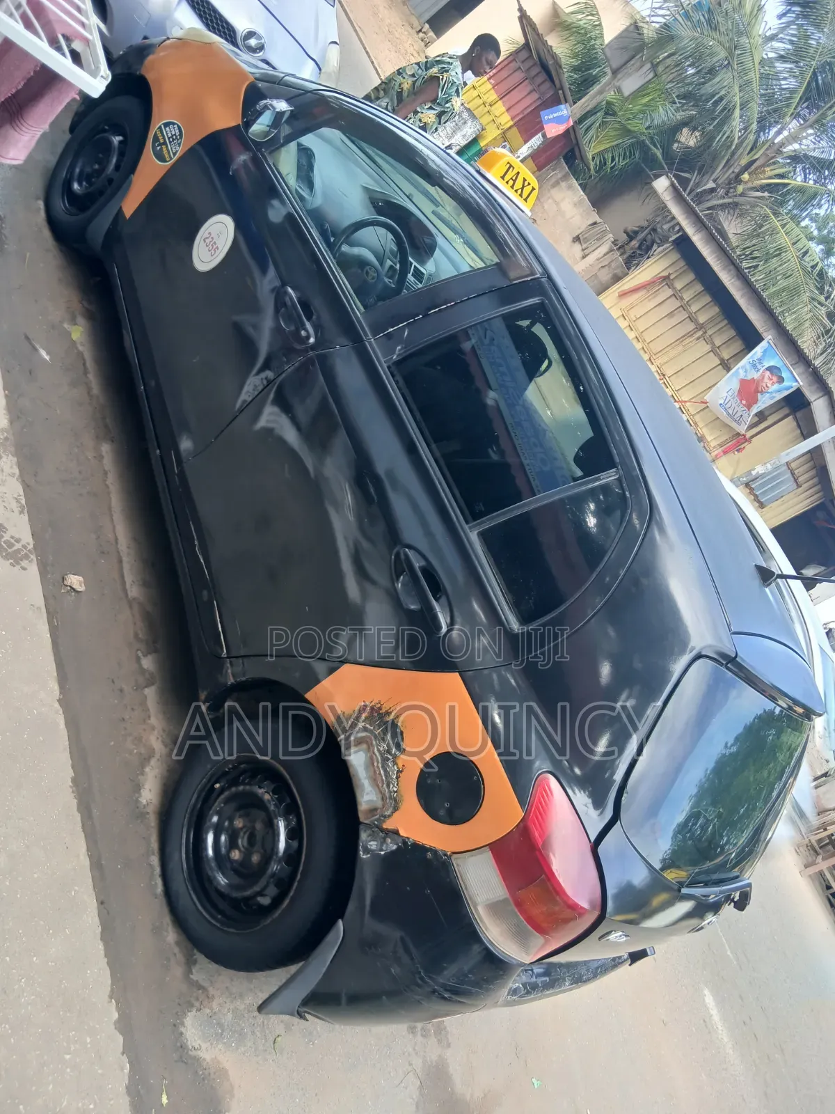 Toyota Vitz 2012 Black