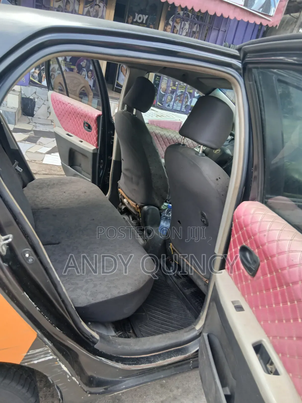 Toyota Vitz 2012 Black