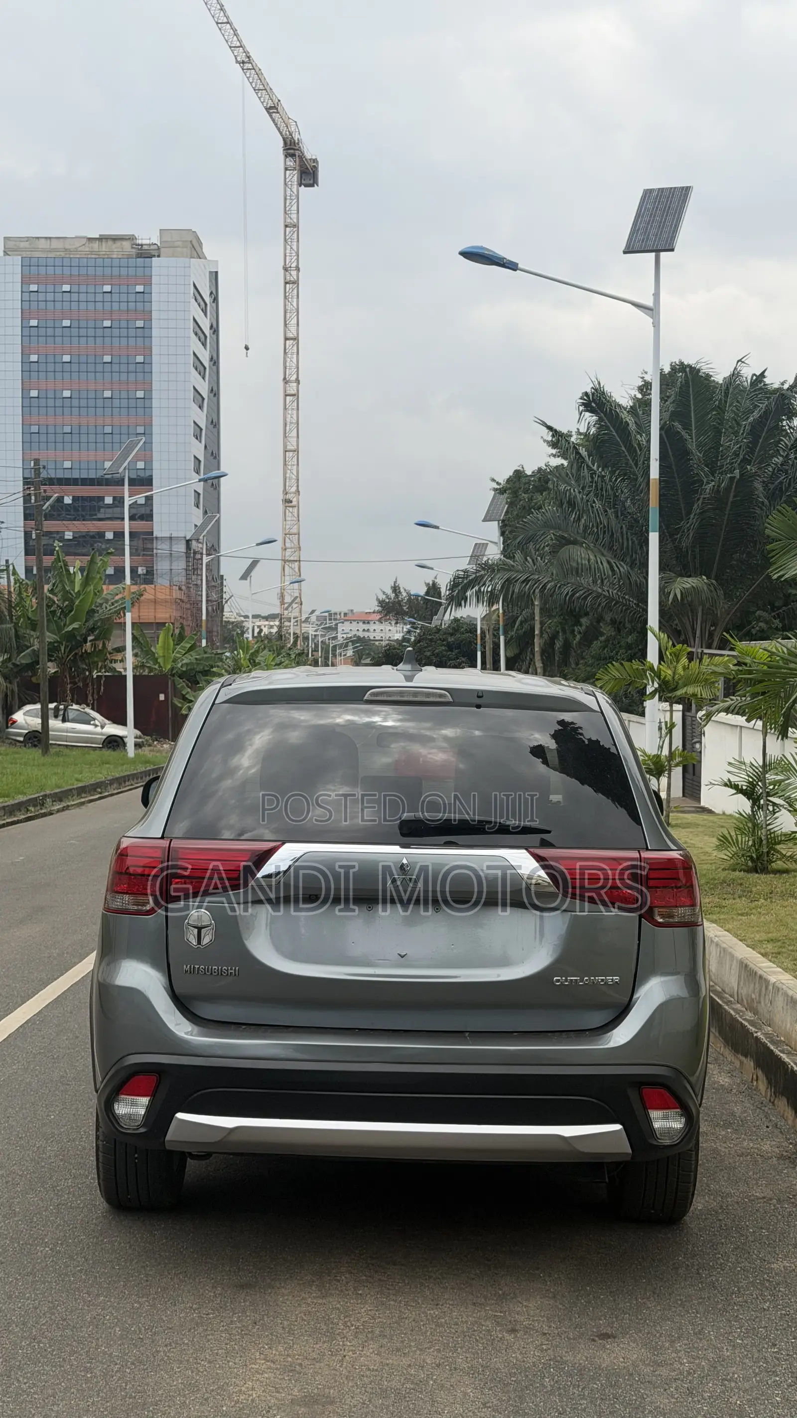 Mitsubishi Outlander ES FWD 2017 Gray