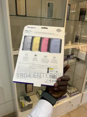 iPad Case 10th Generation 10.9