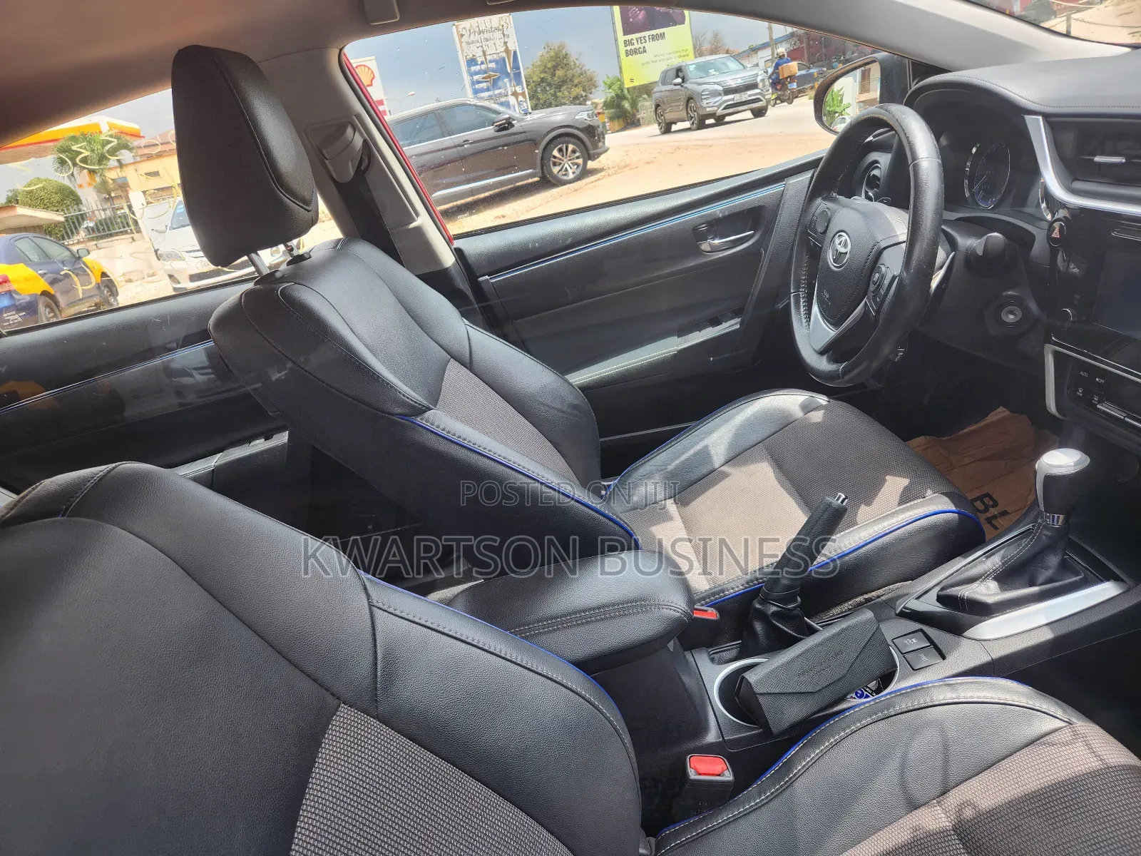 Toyota Corolla SE 4dr Sedan (1.8L 4cyl CVT) 2017 Red