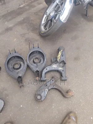 Back Lowerarm Nissan Armada, Titan, Infiniti Qx56
