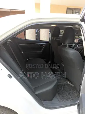 Toyota Corolla LE Eco Plus 4dr Sedan (1.8L 4cyl CVT) 2016 White