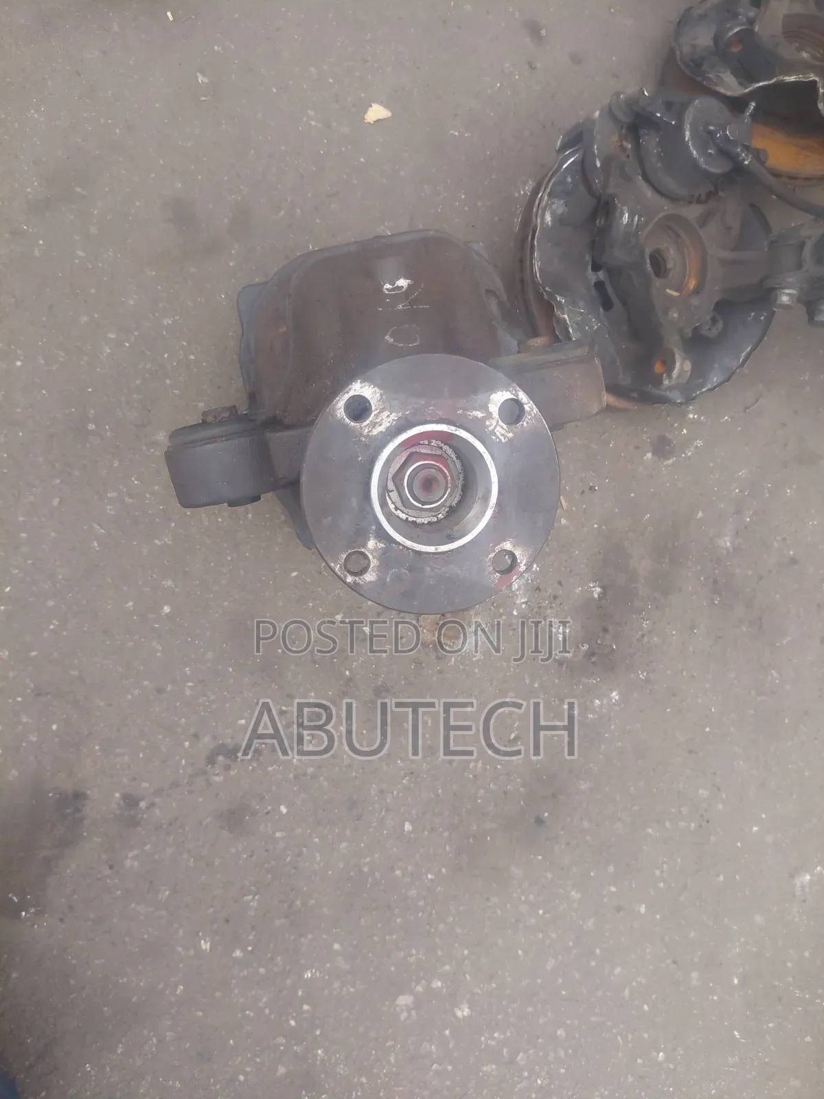 Back Axle Nissan Armada, Titan, Infinti QX56