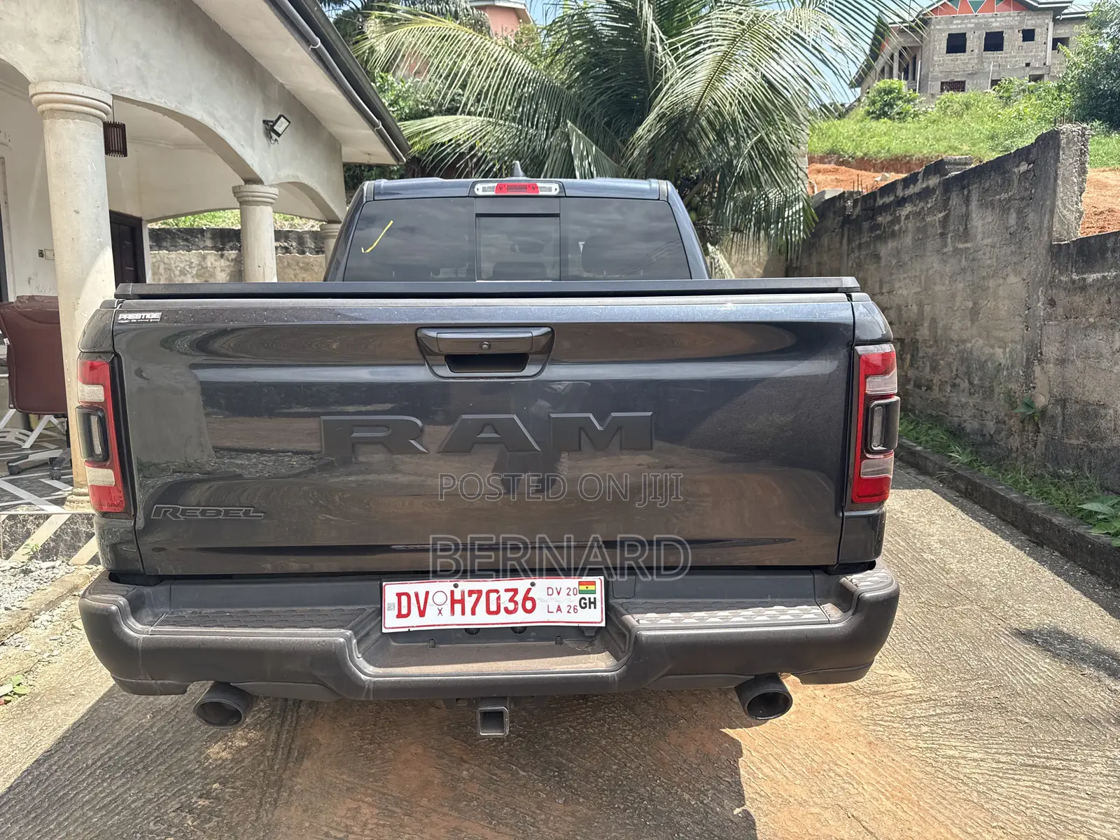 RAM 1500 2019 Gray