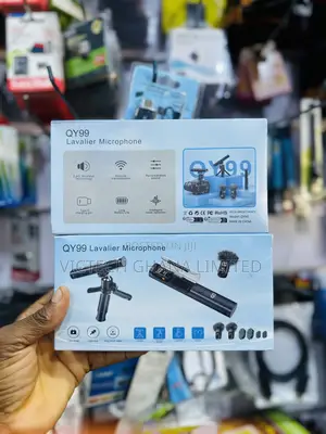 QY99 Wireless Lavalier Microphone