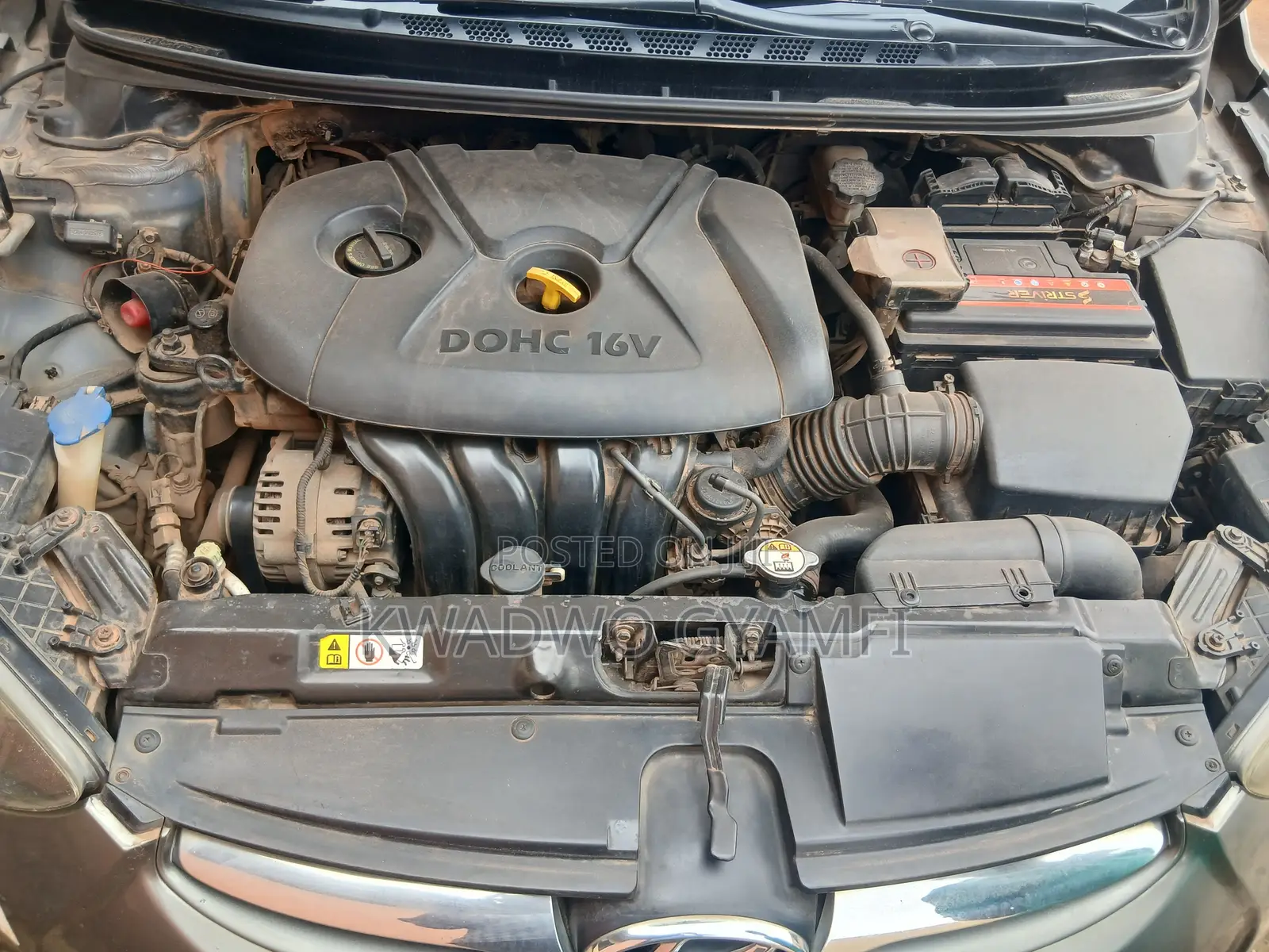 Hyundai Elantra GLS Sedan FWD (1.8L 4cyl 6A) 2013 Gray