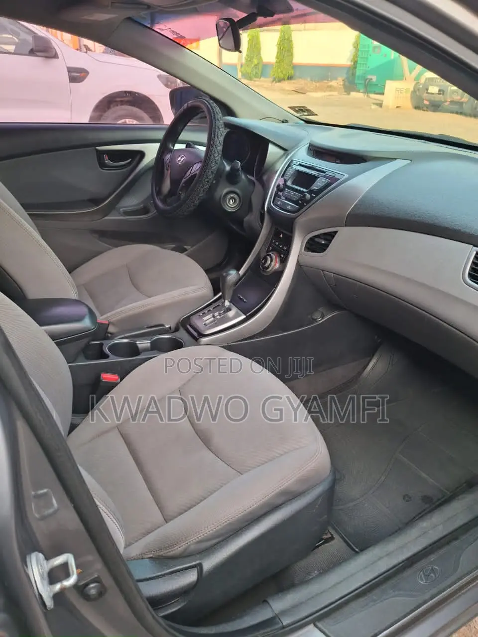 Hyundai Elantra GLS Sedan FWD (1.8L 4cyl 6A) 2013 Gray