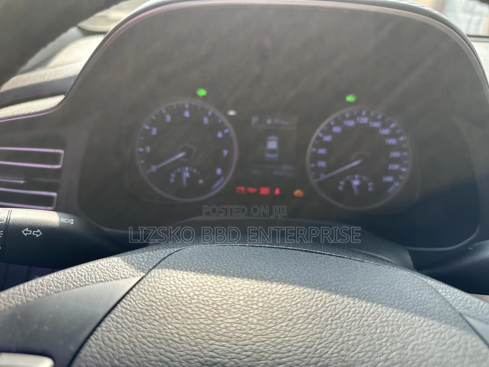Hyundai Elantra 2019 White