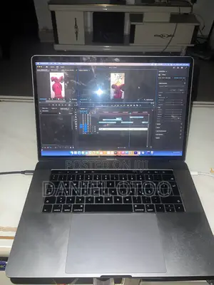 Laptop Apple MacBook Pro 2017 16GB Intel Core i7 SSD 1T